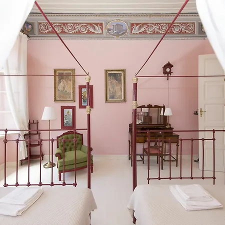 Hotel Maria 2*